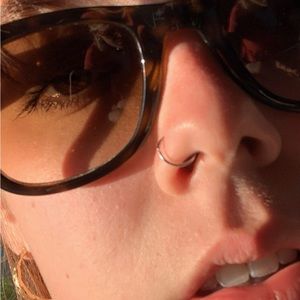 Meet your Posher, Violet